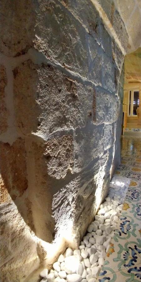 My Monopoli - Casa Dei Fiori Suite "Mimosa" Casa D'Epoca Dış mekan fotoğraf
