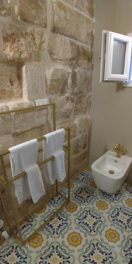 My Monopoli - Casa Dei Fiori Suite "Mimosa" Casa D'Epoca Dış mekan fotoğraf